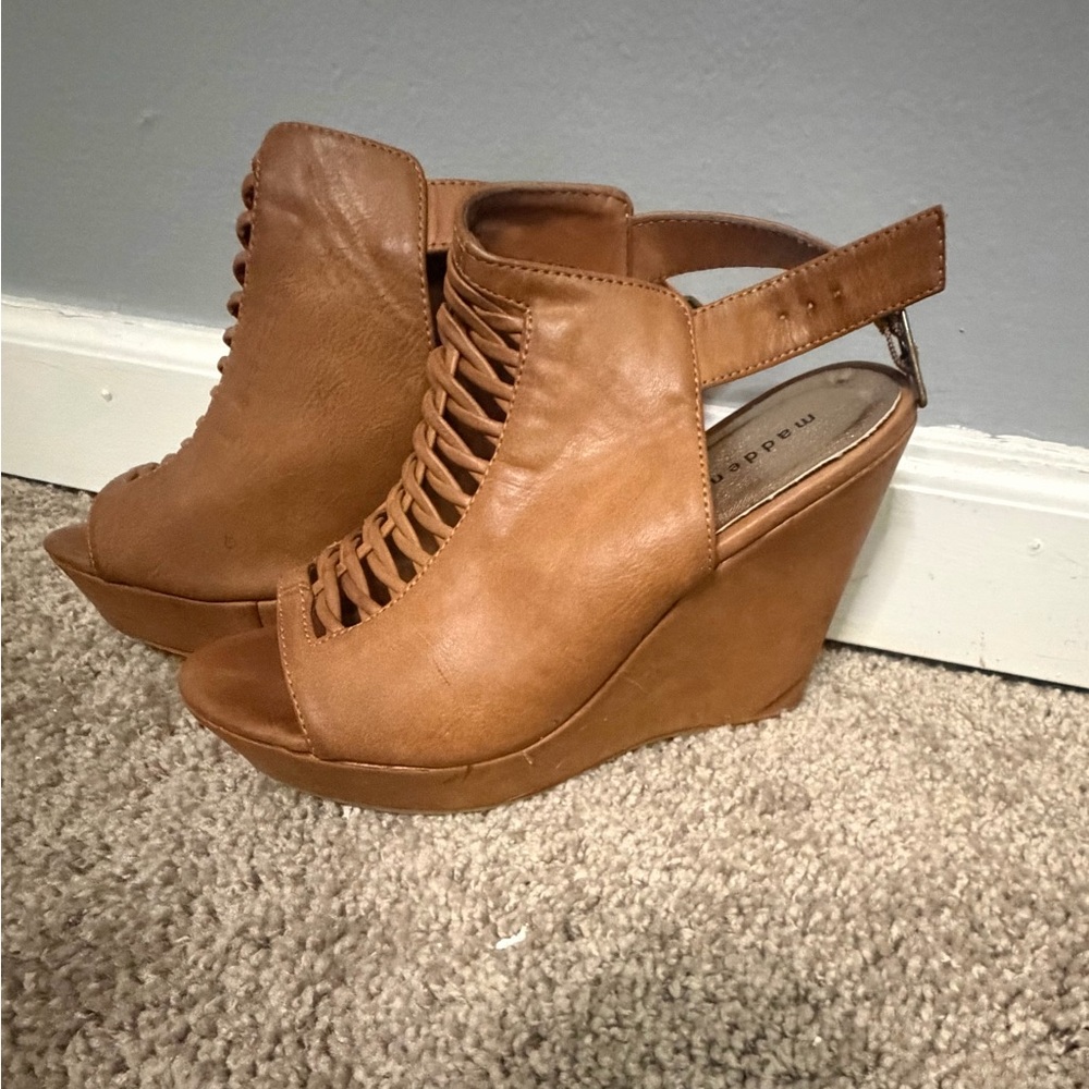 Madden Girl Tan Wedge Sandals